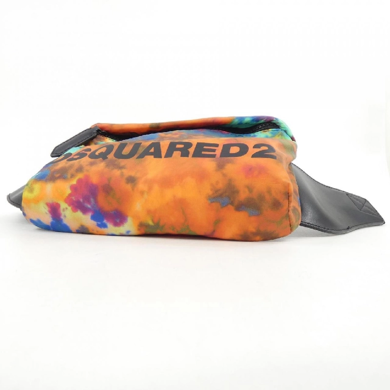 Túi xách DSQUARED2 S82BB0010 - Hàng hiệu Authentic 906810