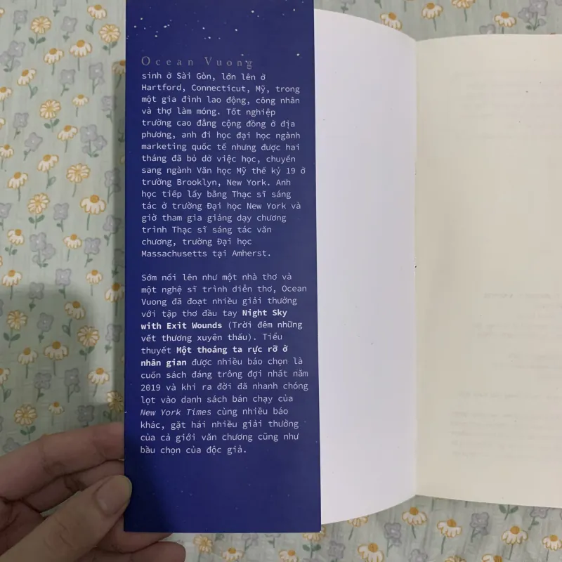 Một thoáng ta rực rỡ ở nhân gian - Ocean Vương 747584