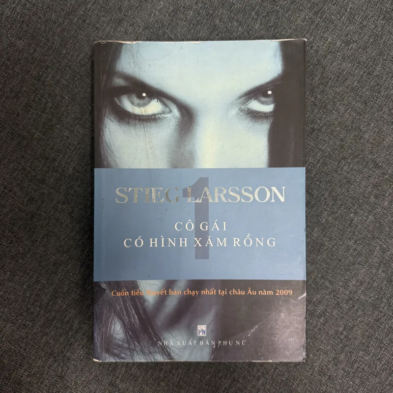 Cô gái có hình xăm rồng - Stieg Larsson 1035342