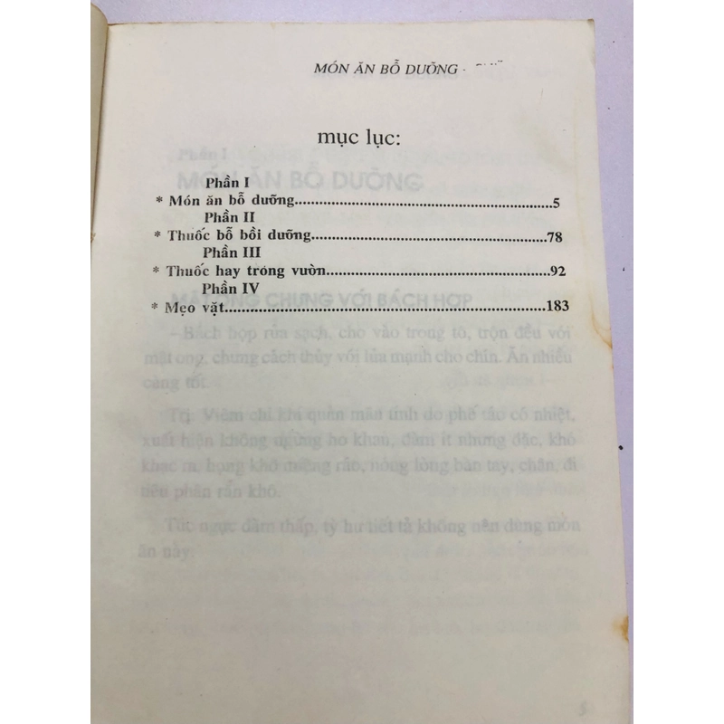 MÓN ĂN BỔ DƯỠNG CHỮA BỆNH  - 228 trang, nxb: 1998, sách có ẩm đã ráo  360909