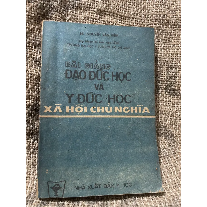 BÀI GIẢNG ĐẠO ĐỨC HỌC VÀ  Y ĐỨC HỌC XÃ HỘI CHỦ NGHĨA 1007042