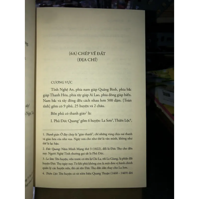 Nghệ An ký - Bùi Dương Lịch  760022