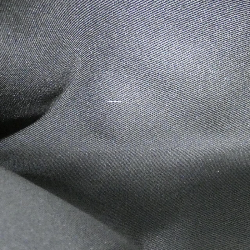 Túi đeo chéo phẳng logo Monogram Louis Vuitton M44641 609122