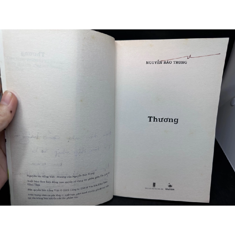 Thương - Nguyễn Bảo Trung (có thơ viết tay + chữ ký tác giả) New 80% SBM2604 Oreka-Blogmeo 63187
