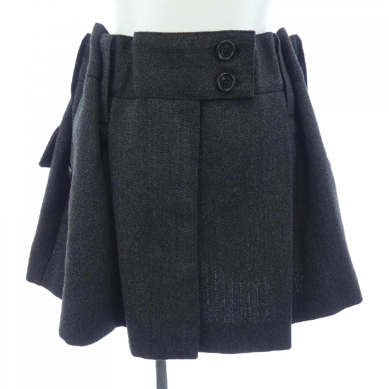 Chân váy mini bằng len Chevron PRADA P132ZG SOOO 17YU - Hàng hiệu Chính hãng 809079