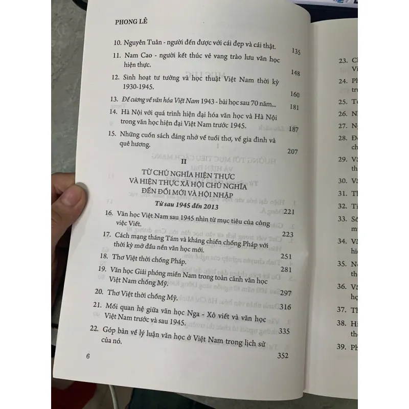 VĂN HỌC VIỆT NAM HIỆN ĐẠI TRONG ĐỒNG HÀNH CÙNG LỊCH SỬ - PHONG LÊ 730933