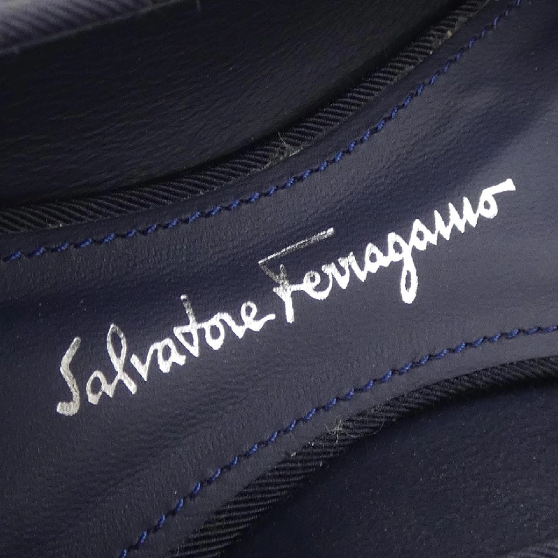 Giày cao gót SALVATORE FERRAGAMO - Hàng hiệu Authentic 828853