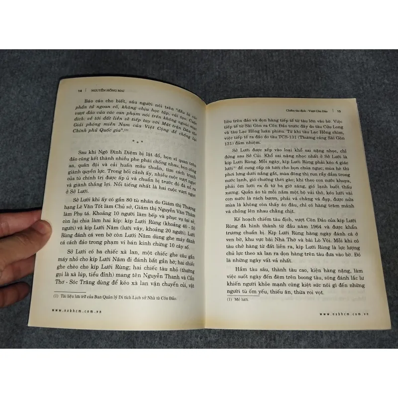 CHIẾM TÀU ĐỊCH VƯỢT CÔN ĐẢO 570634