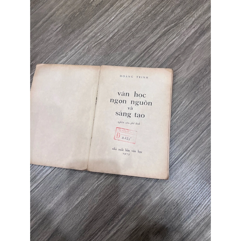 Văn học ngọn nguồn và sáng tạo (xb 1973) 526044