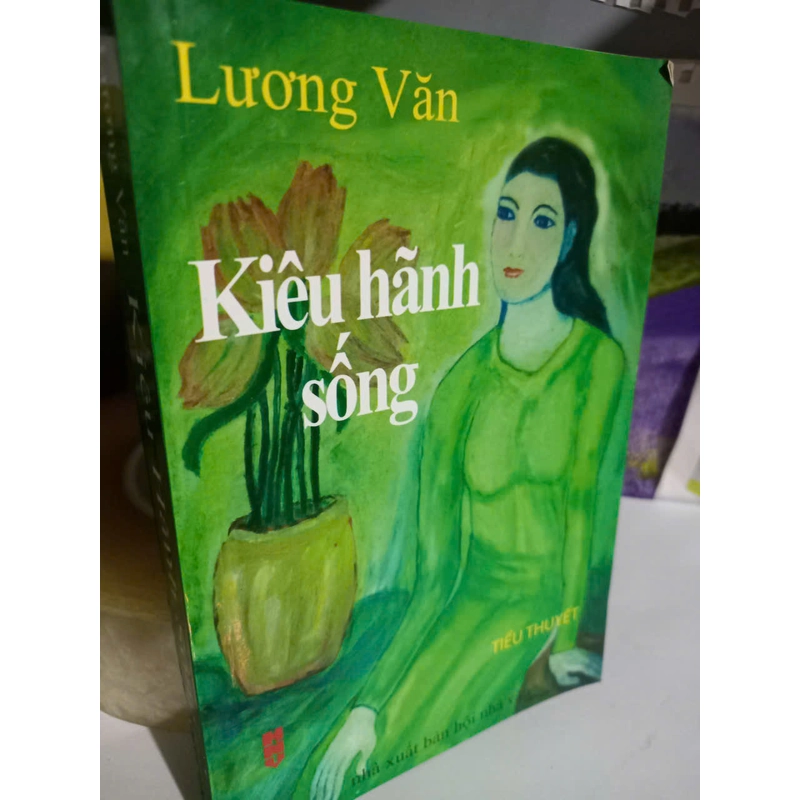 kiêu hãnh sống 525283