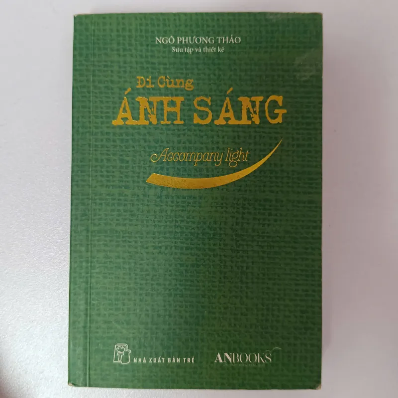 Đi Cùng Ánh Sáng (Accompany light) - Ngô Phương Thảo 975467