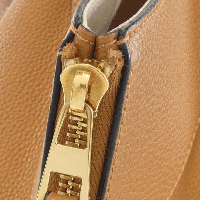 Túi xách vai Loewe Hammock Small 387 12KN60 609226