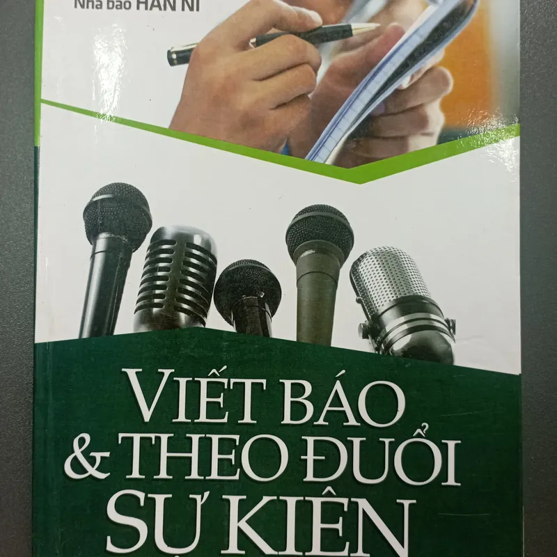 Viết báo và theo đuổi sự kiện 561953