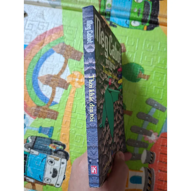 Người Trung Gian - Thời Khắc Đen Tối 932223