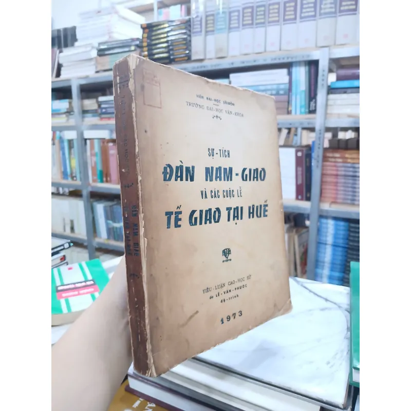 SỰ TÍCH ĐÀN NAM GIAO VÀ CÁC CUỘC LỄ TẾ GIAO TẠI HUẾ - LÊ VĂN PHƯỚC 735576