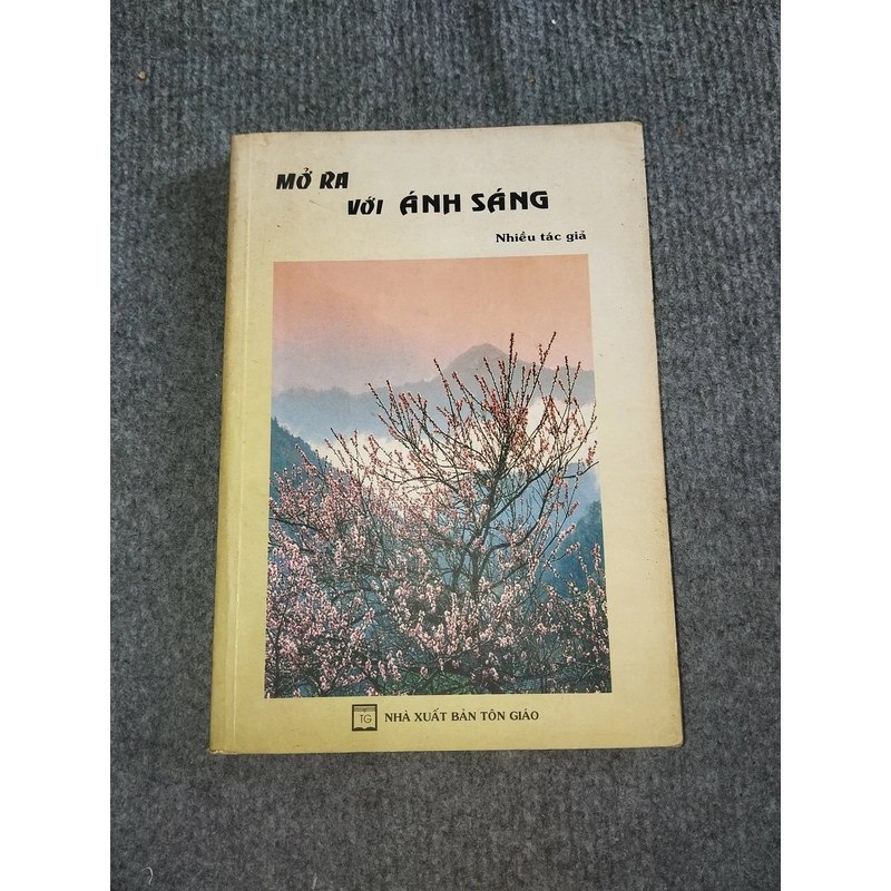 MỞ RA VỚI ÁNH SÁNG 517729