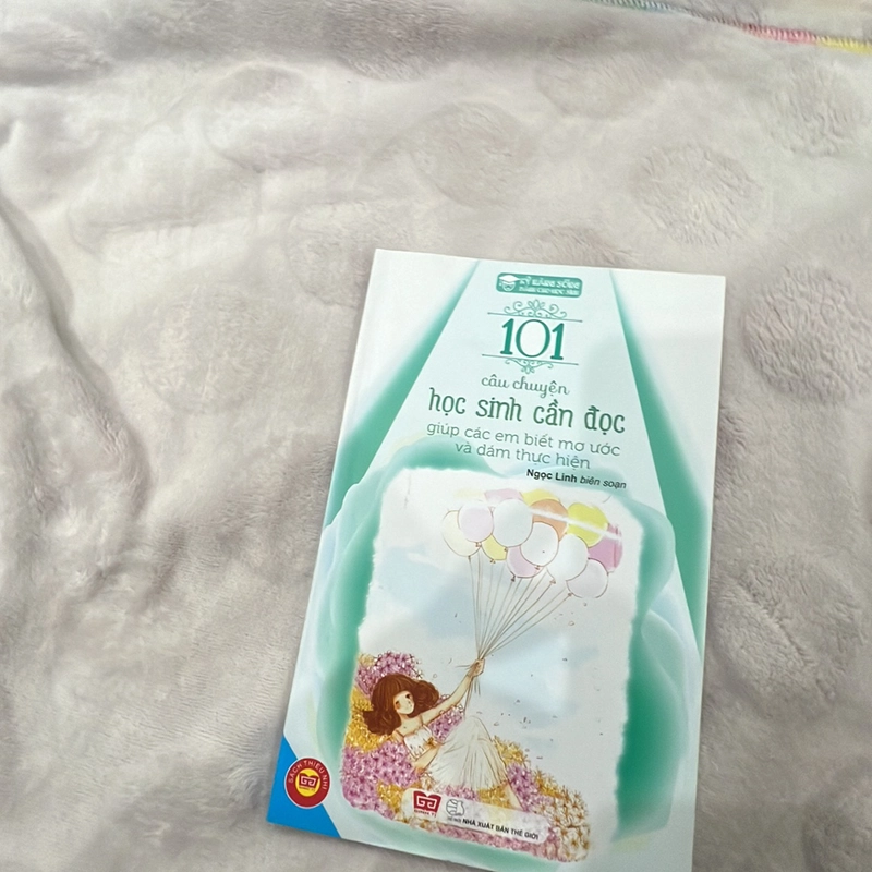 Sách học sinh 446375