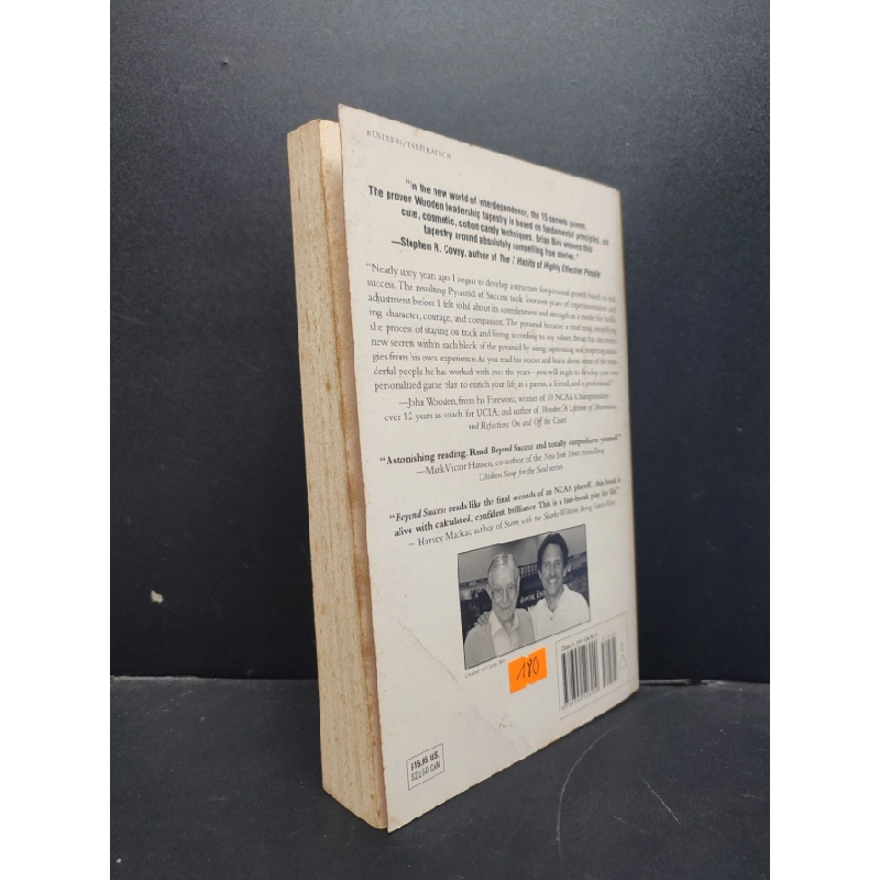 [Phiên Chợ Sách Cũ] Beyond Success the 15 secrets to effective leadership and life based on legendary Coach John Wooden's pyramid of success Brian D.Brio 19972303 421096