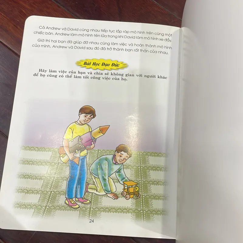 Giáo dục nhân cách cho học sinh : ĐOÀN KẾT - in cán bóng - trọn bộ có 29 quyển 1026660