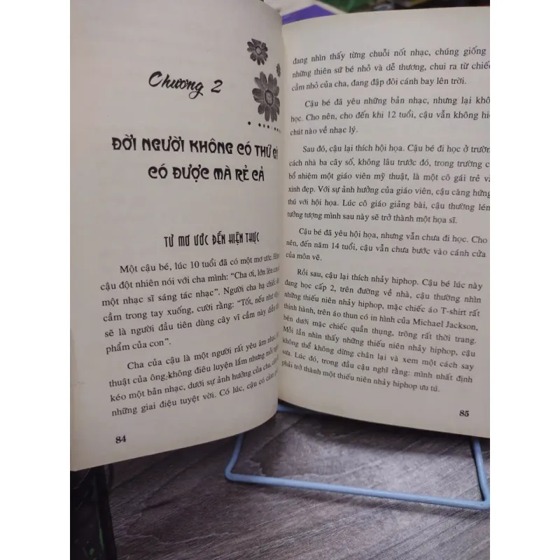 Sách: Thông Minh (Những câu chuyện giúp học tập tốt và sống tích cực 594626