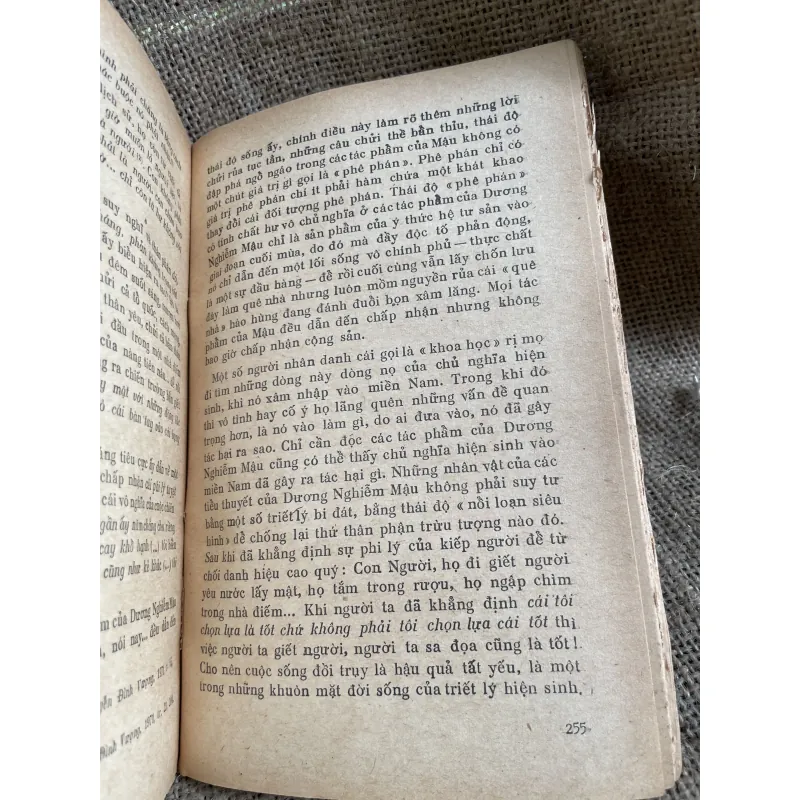 Những tên biệt kích của chủ nghĩa thực dân mới trên mặt trận tư tưởng văn hóa văn nghệ 933652