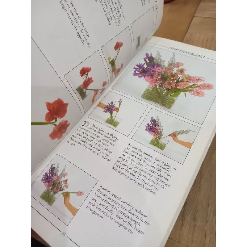 The creative art of flower arranging - Jan Hall 568434