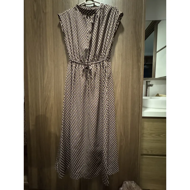 Đàm dài nữ thương hiệu Uniqlo và Pumkin 797928