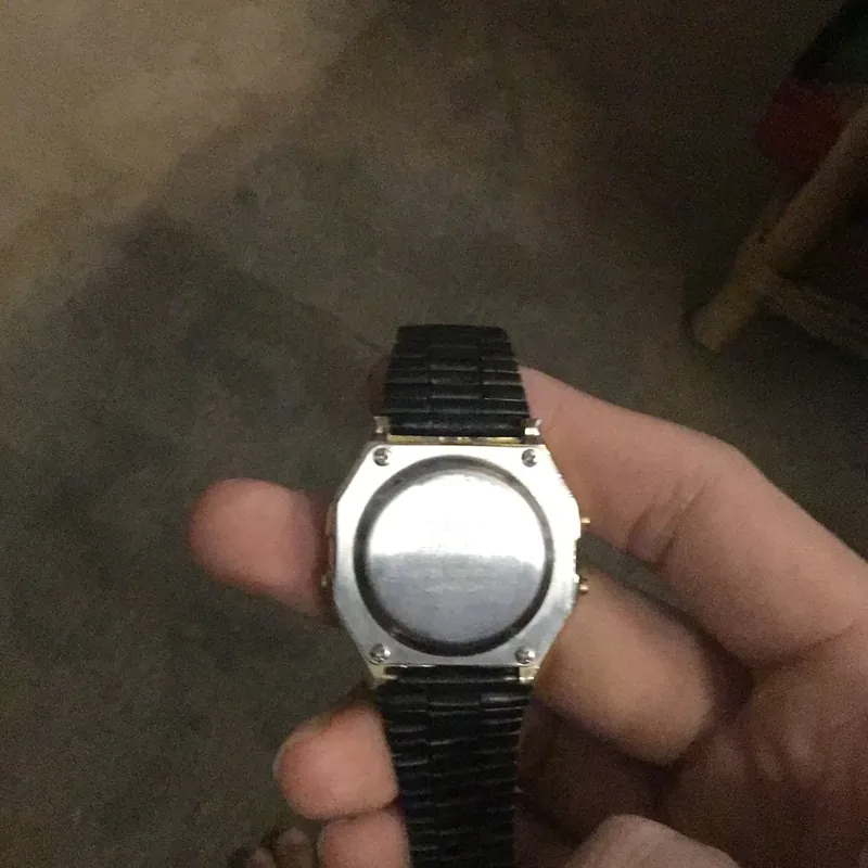 Thanh lý đồng hồ mới 750k cần thanh lý gấp 718306