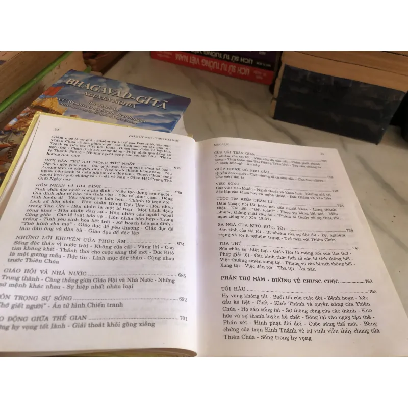 Giáo lý mới thời đại mới - Nguyễn Ước  1031087