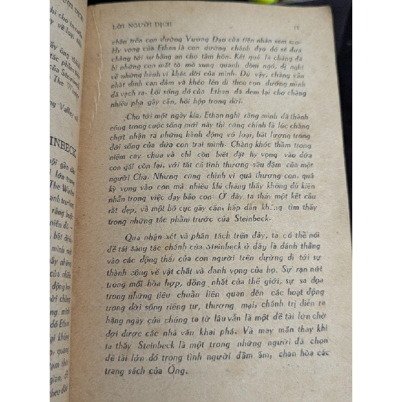 Những ngày tranh đấu - John Steinbeck ( bản dịch Tuyết Sinh  ) 740226