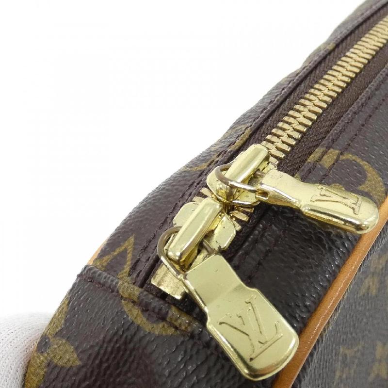 Túi đeo vai Louis Vuitton Monogram Pochette Gange M51870 611945