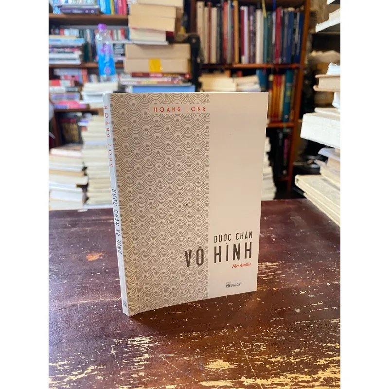 Bước chân vô hình (thơ Haiku) - Hoàng Long 560691