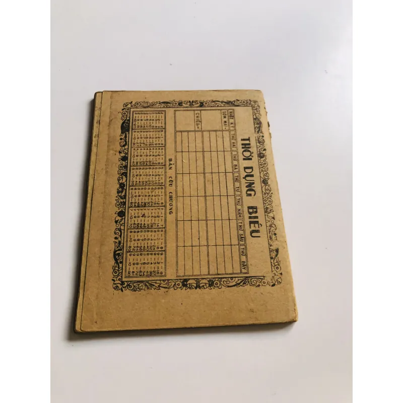 10. VỞ XƯA CÓ GHI  776950