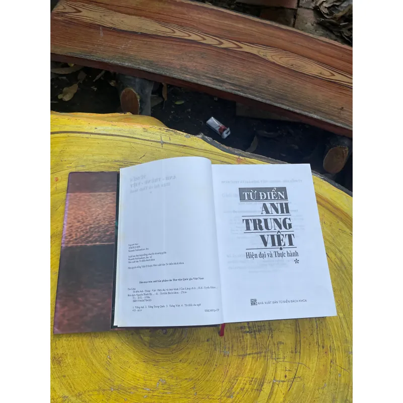 ĐẠI TỪ ĐIỂN ANH- TRUNG- VIỆT HIỆN ĐẠI- GS. CAO LĂNG CHỦ BIÊN 729837