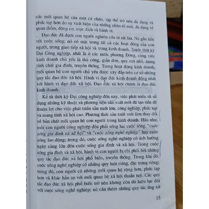 Đạo đức kinh doanh & Văn hóa doanh nghiệp - PGS. TS. Nguyễn Mạnh Quân 571640