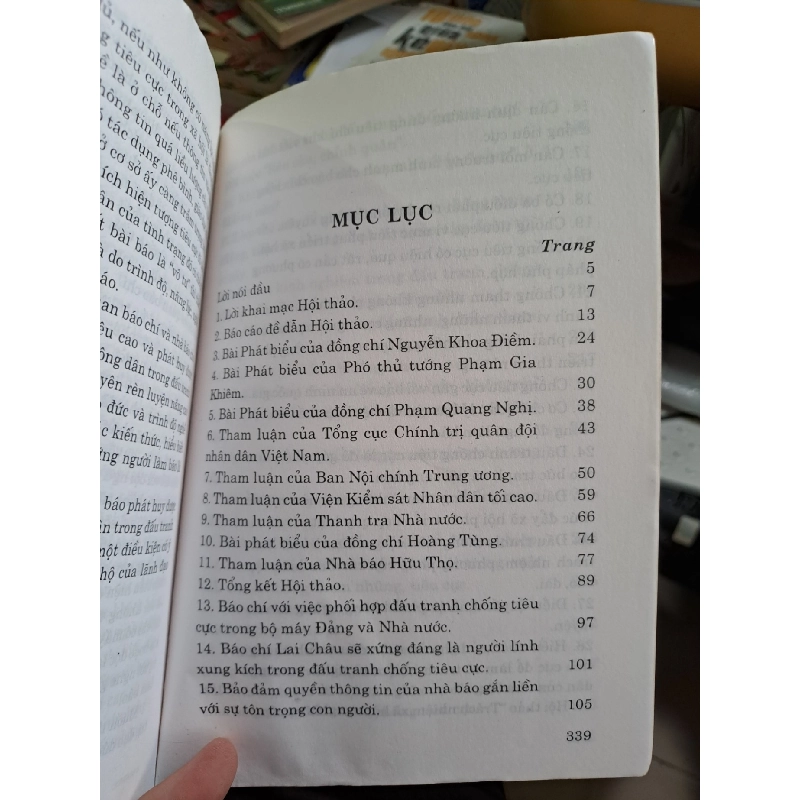 Báo chí với cuộc đấu tranh chống tiêu cực mới 90% 2003 LỊCH SỬ - CHÍNH TRỊ - TRIẾT HỌC VAVO1709 919698