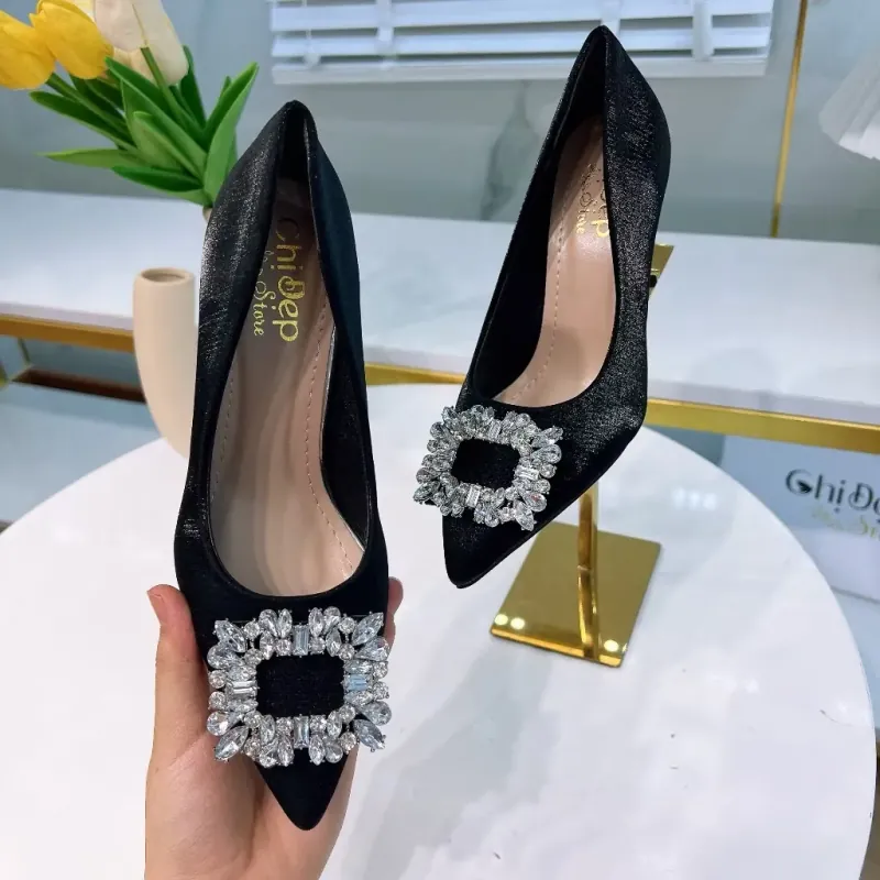 Giày cao gót size 36 782141