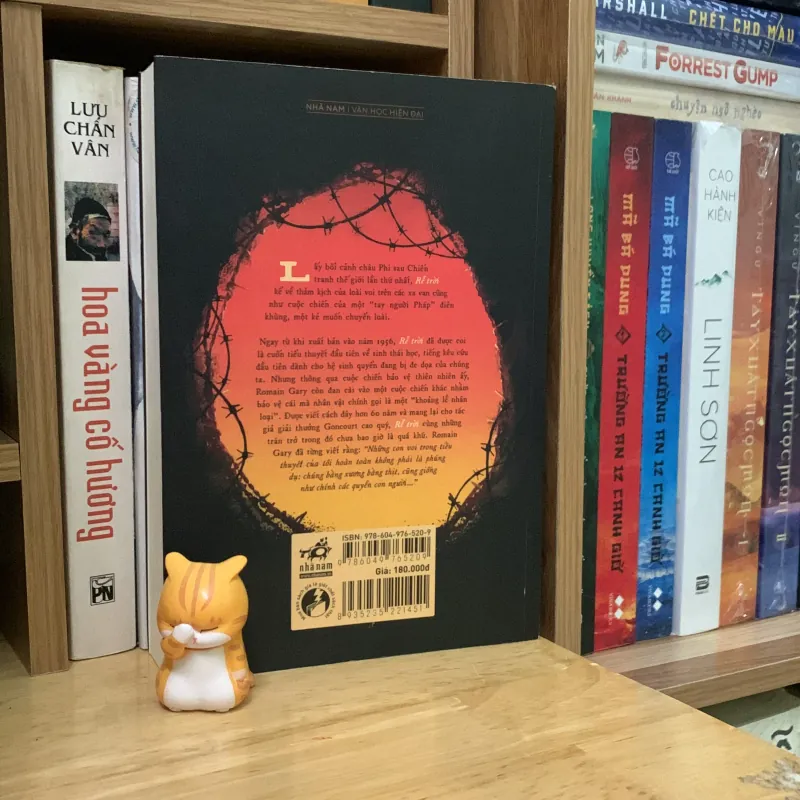 Rễ trời - Romain Gary 746810