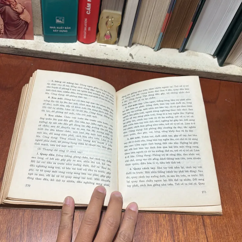 II Sức Khỏe: Tự Chữa Bệnh Bằng Phương Pháp Dưỡng Sinh - Nhan Ví, Tăng Đạo Minh, Minh Hoa 786771