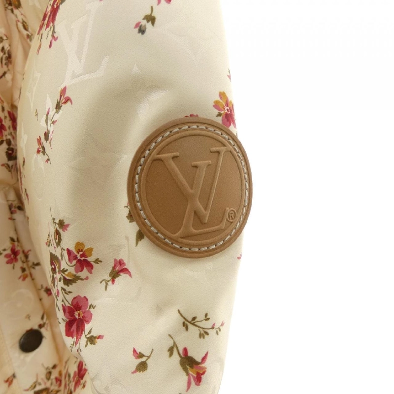 Áo khoác lông vũ LOUIS VUITTON FQOW34GTK - Hàng hiệu Authentic 821144