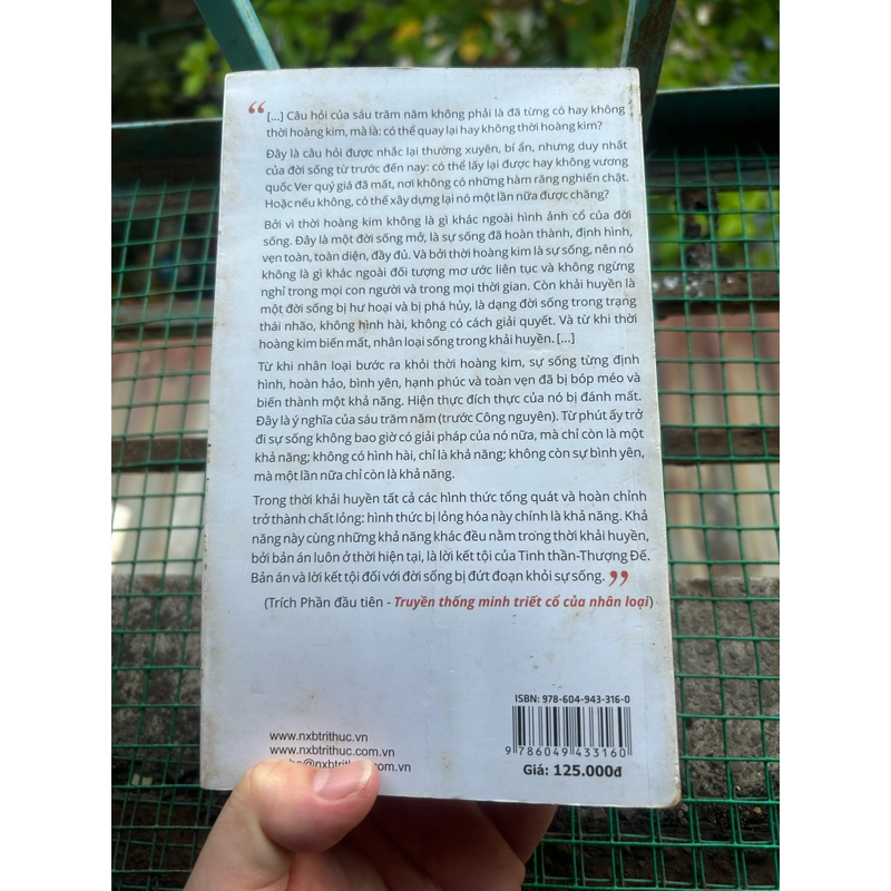 Minh triết thiêng liêng (bộ 3 tập) - Hamvas Bela (tập 1 bị ố, tập 2,3 như mới) 387389