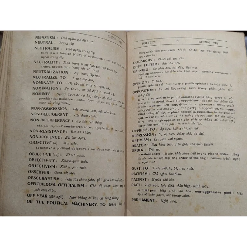 Ngữ vựng căn bản báo chí anh mỹ - Võ Công Tài 127290