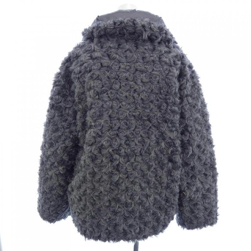 Áo khoác lông vũ MONCLER 644060