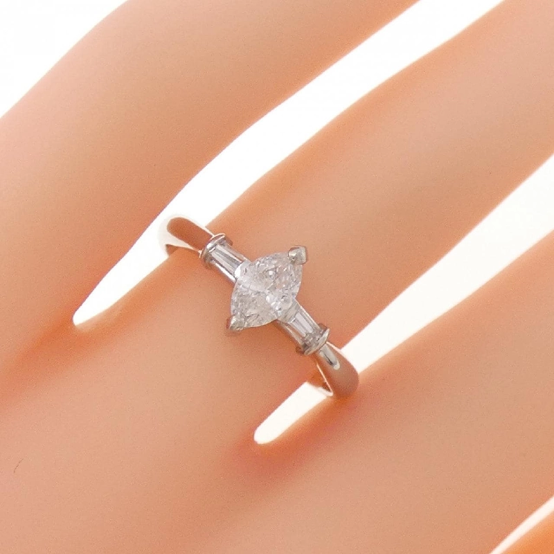 Nhẫn kim cương PT900 0.33CT - Hàng hiệu Chính hãng 853929