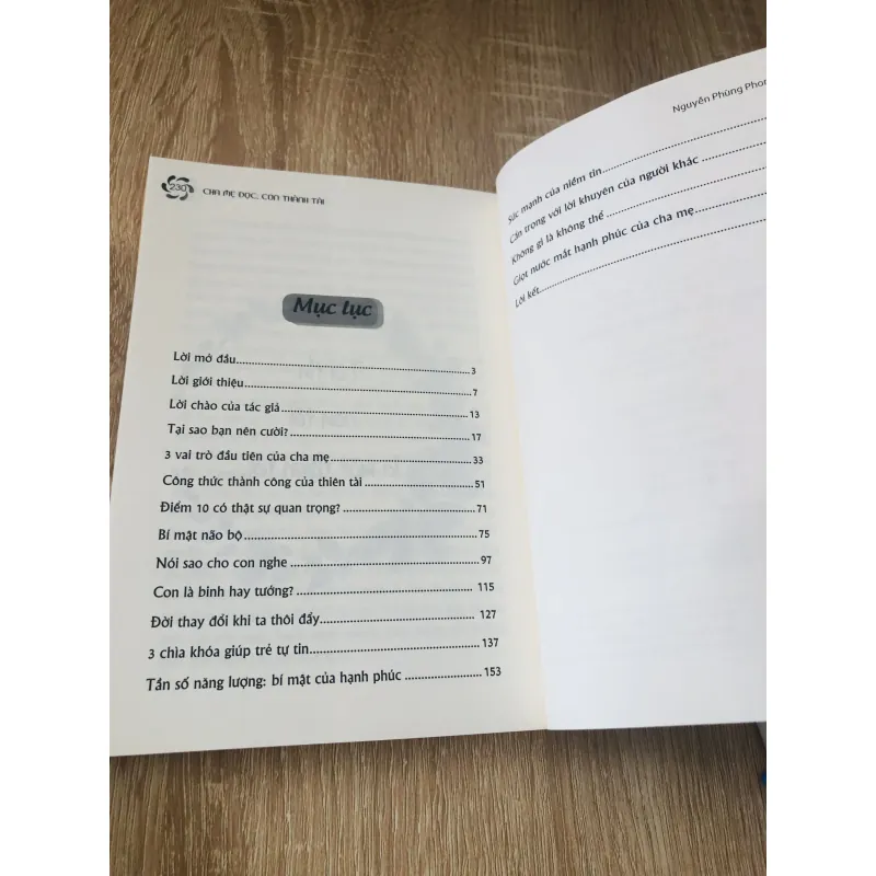 CHA MẸ ĐỌC CON THÀNH TÀI  1020349