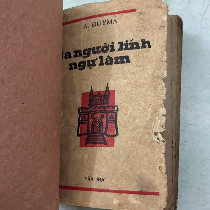 Ba chàng lính ngự lâm (Tập 1) 1031018