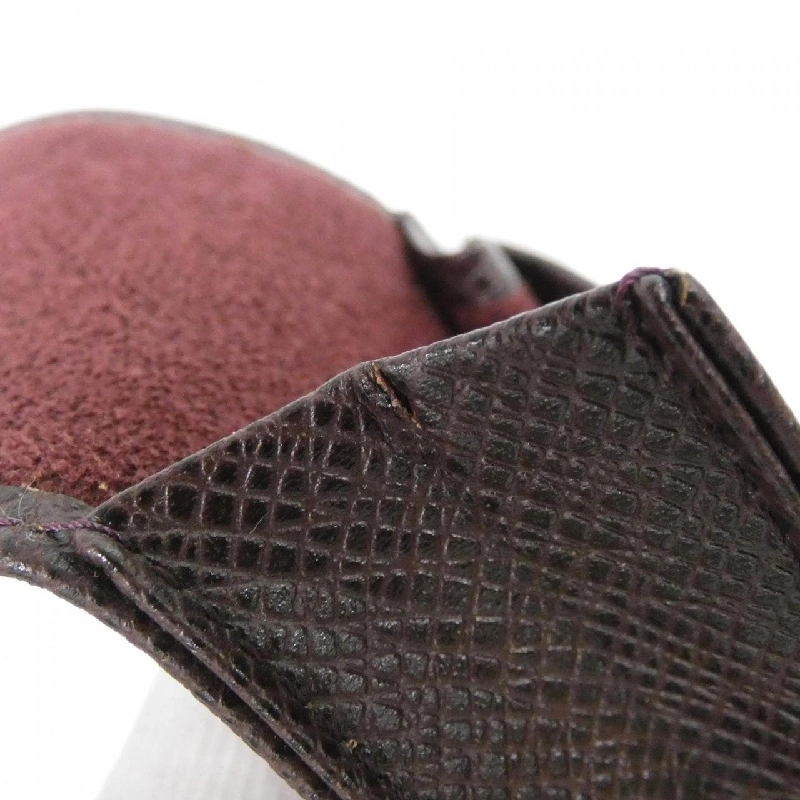 Bút chì Louis Vuitton Taiga Étuie M64866 623839