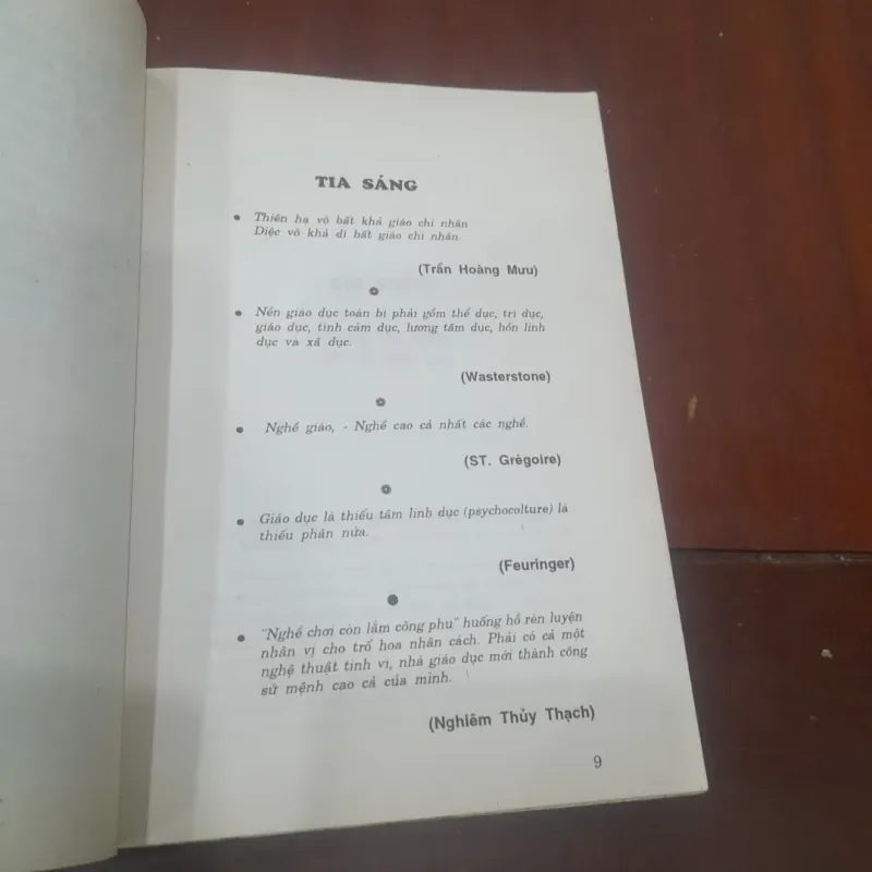 Hoàng Xuân Việt - ĐẦU TƯ TƯƠNG LAI 753730