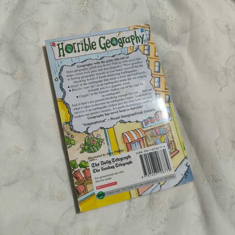 Horrible Geography: Earth-shattering Earthquakes - Anita Ganeri 1033933