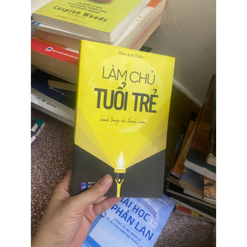 Sách làm chủ tuổi trẻ 310096